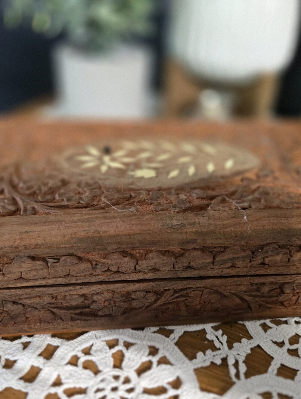 Hand-Carved Indian Wood Jewellery Box – Floral Inlay & Velvet Interior